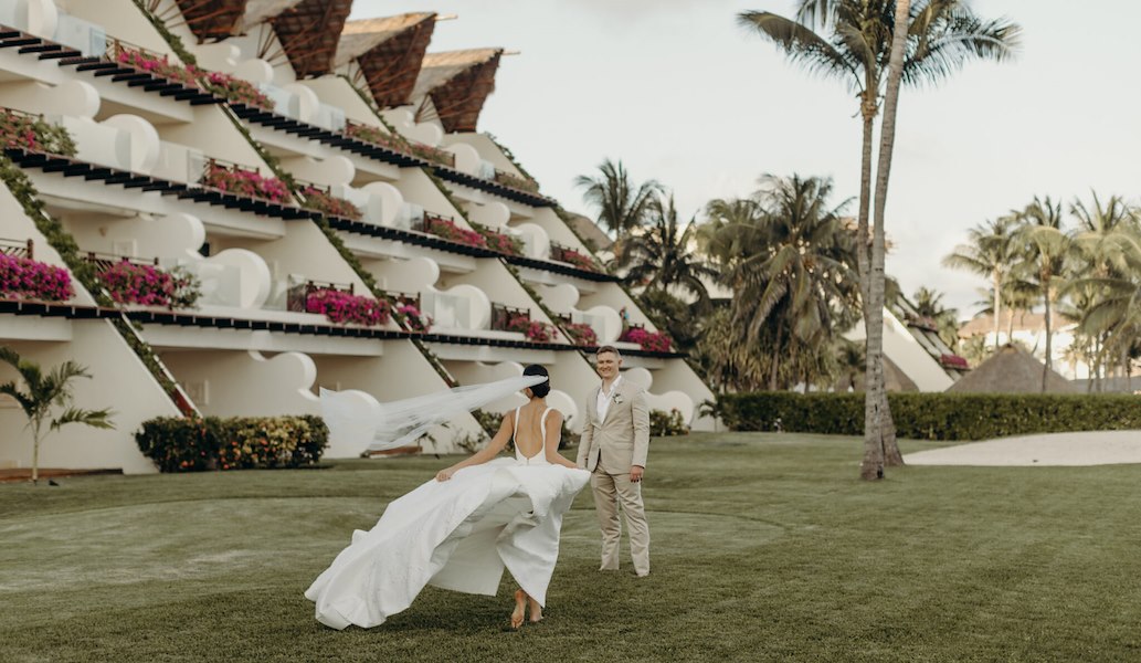 Tips for creating the budget for your destination wedding