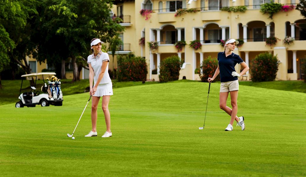 Couples Golf and spa in casa velas hotel puerto vallarta